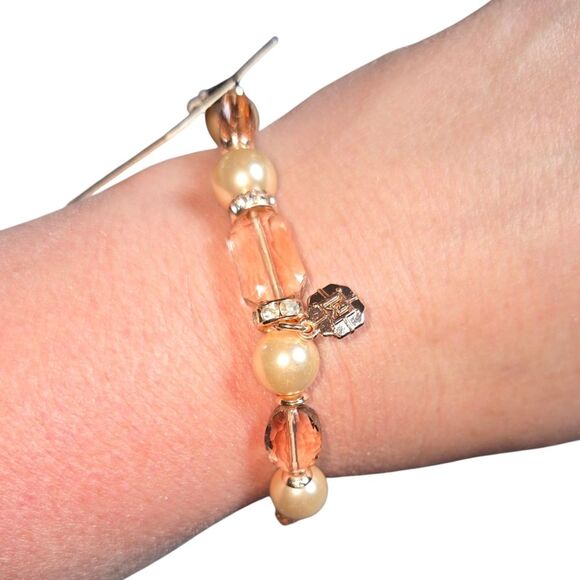 Monet Pearl Tower Faux Pearl, Rhinestone & Pink Glass Beaded Elastic Bracelet OS - Picture 6 of 8